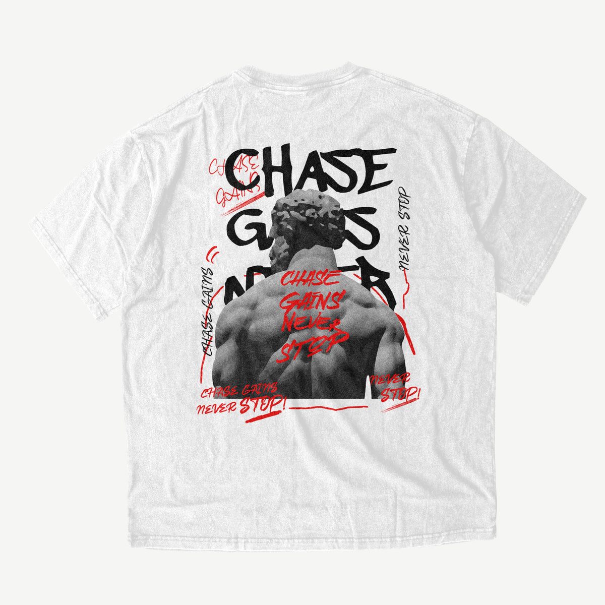 VAWZIFY 'Chase Gains Never Stop' Oversized Shirt in Vintage Weiss – Inspirierender Rückenprint für alle, die ihre Ziele verfolgen.